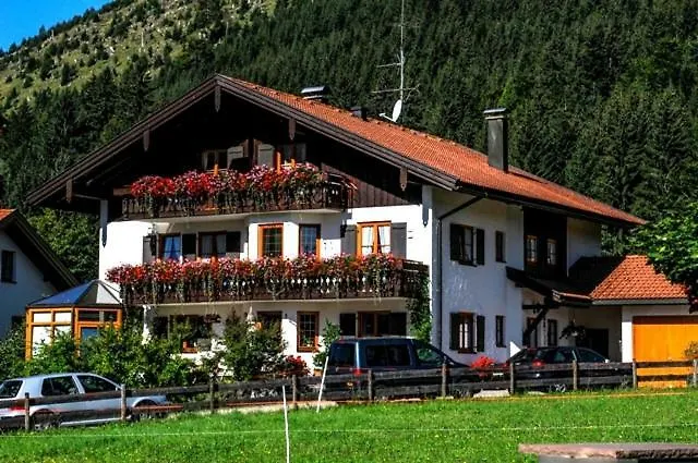 Haus Ornach Apartment